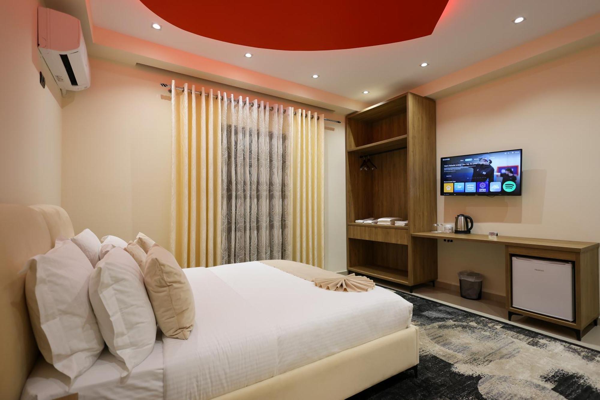 Hotel Mimani Берат Екстериор снимка