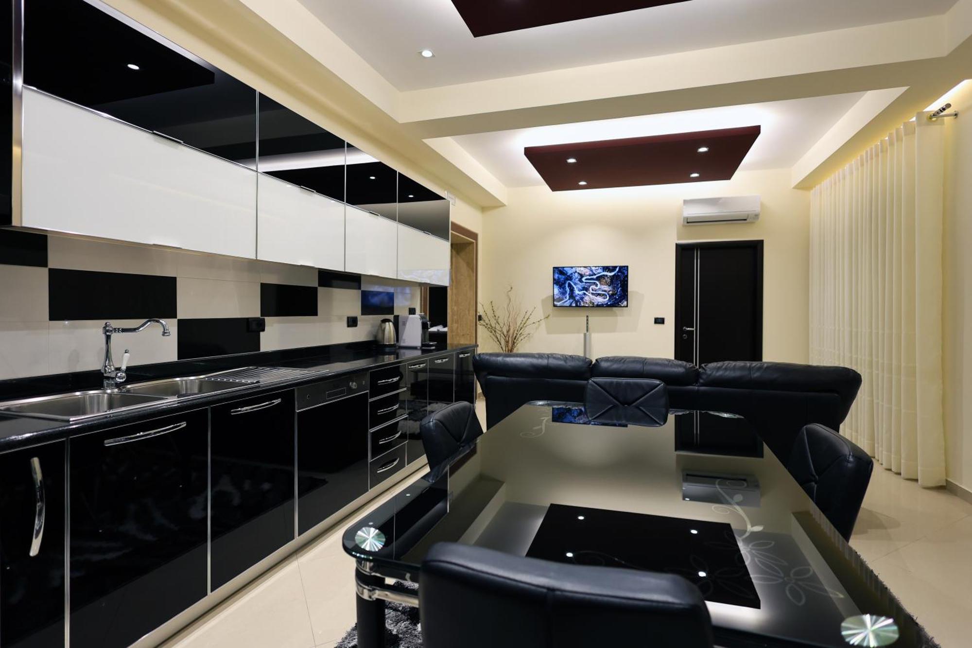 Hotel Mimani Берат Екстериор снимка