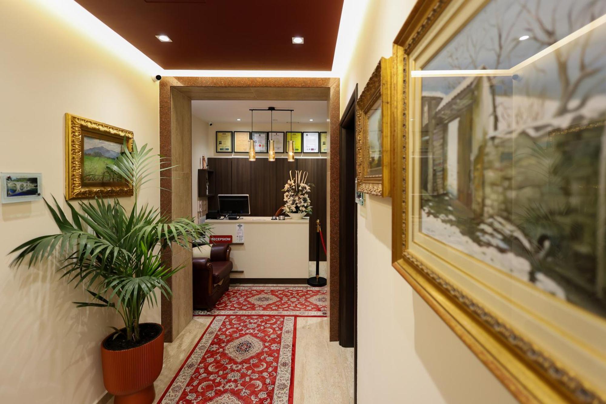 Hotel Mimani Берат Екстериор снимка